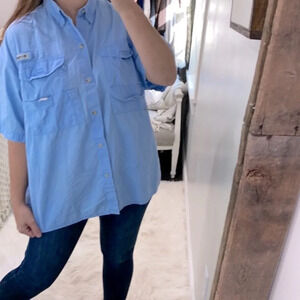 Columbia blue sports shirt size large